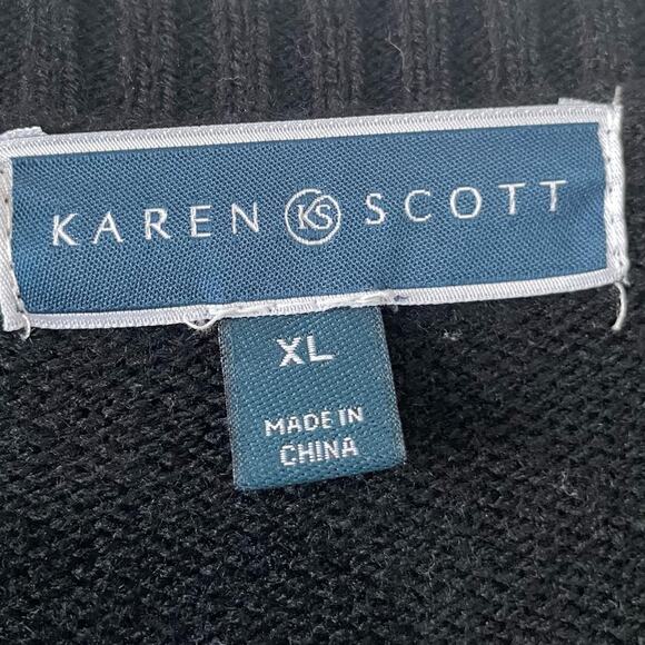 Karen Scott Christmas Sweater Size XL Black Santa Reindeer Lights - Picture 2 of 6